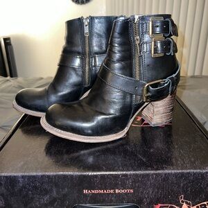 Freebird Bolo heeled booties Size 8